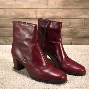Vintage Etienne Aigner Boots